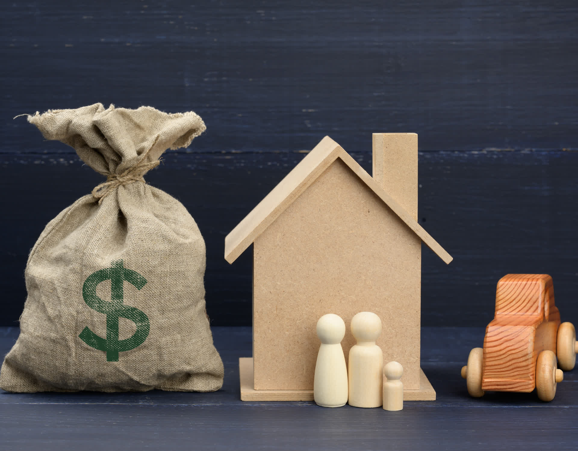 feature image of Should You Ask for a Price Reduction or Closing Cost Credit?