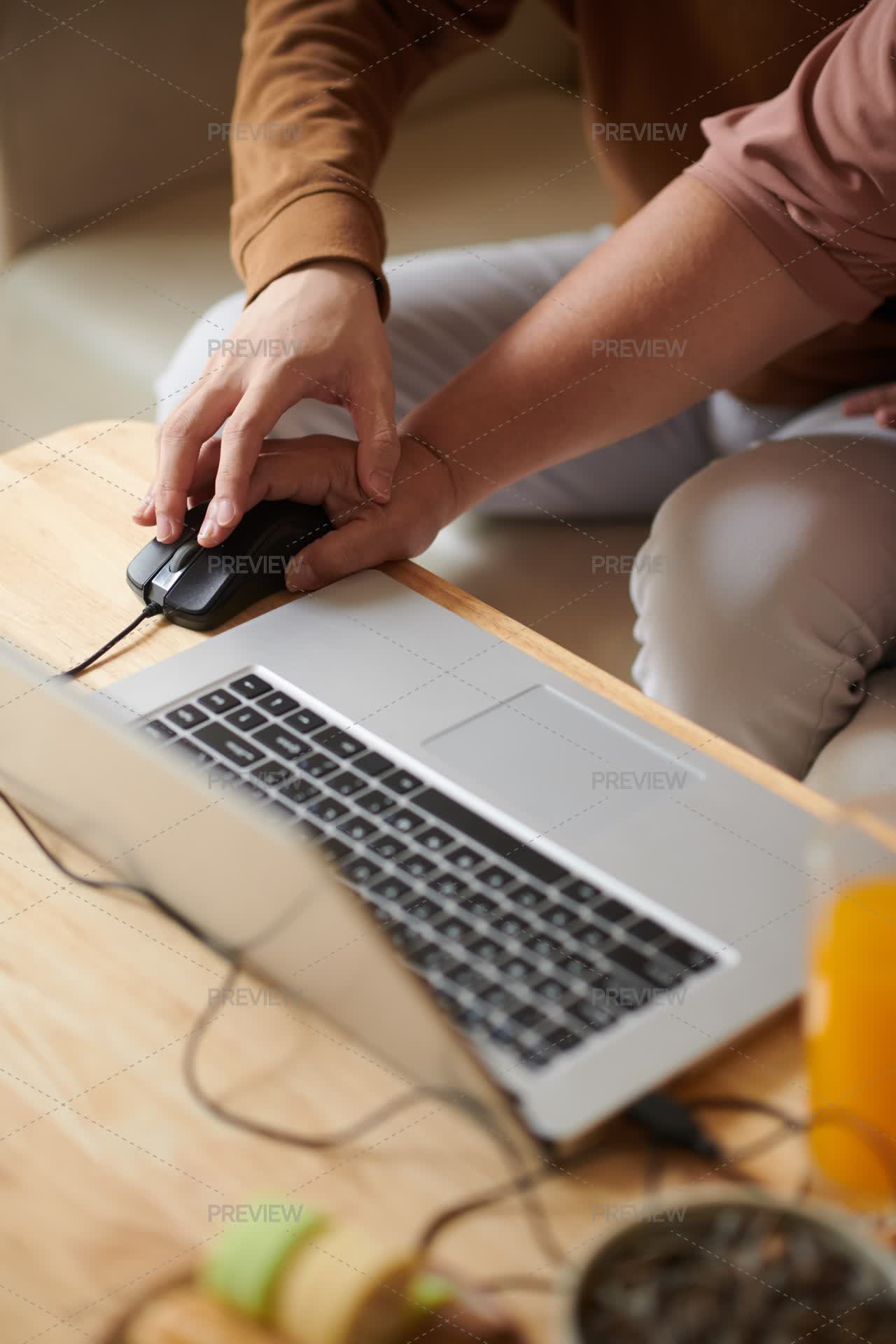Peasant Using Computer Mouse Grandson Teaching Grandmother How To Use Computer Mouse - Stock Photos ...