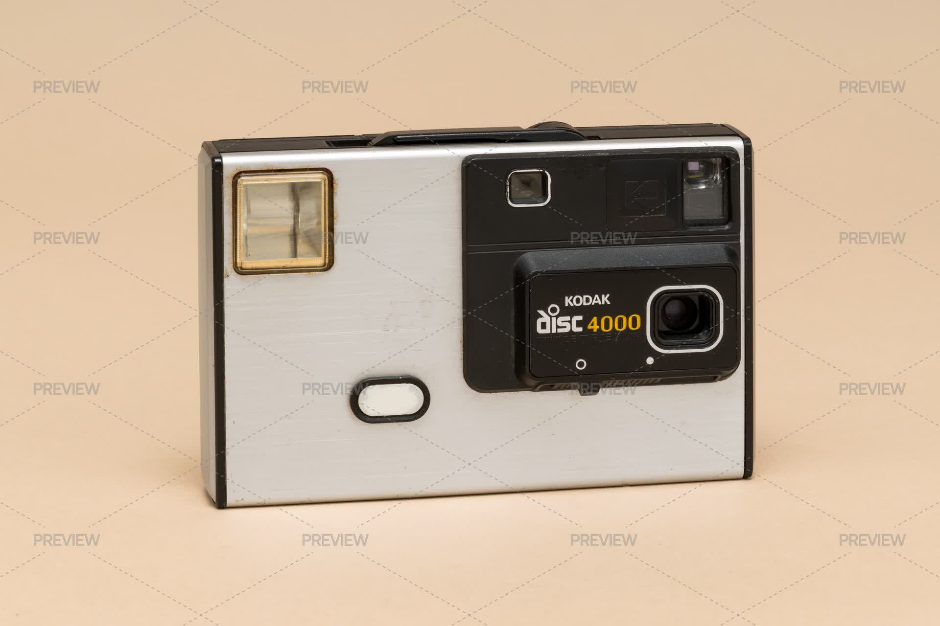 Kodak Disc 4000, Disc Cartridge Camera From 1982 - Stock Photos ...